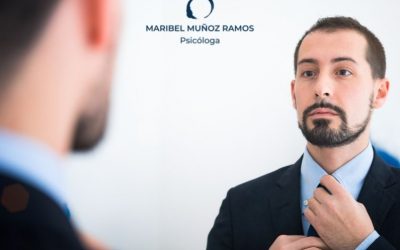 Cómo detectar un perfil narcisista